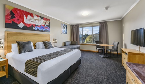 Deluxe Room, 1 King Bed