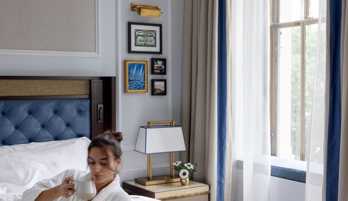 Deluxe Room, 1 King Bed