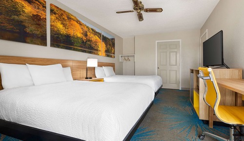 Standard Room, 2 Queen Beds, Accessible