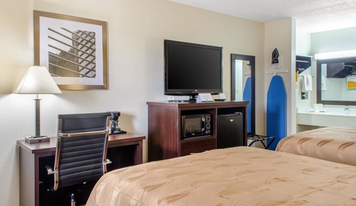 Standard Room, 2 Double Beds, Non Smoking