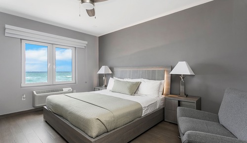 Ocean Front Room with King Bed