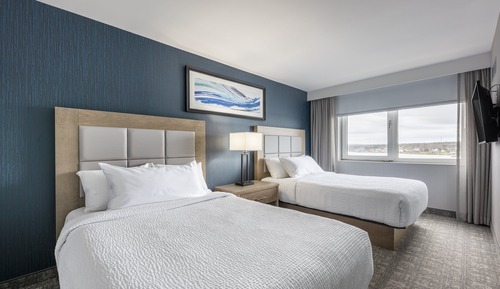 One-Bedroom Suite with Two Double Beds