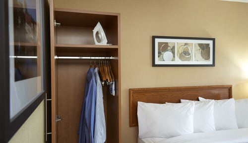 Executive Room, 1 Queen Bed with Sofa bed, Non Smoking, Ground Floor