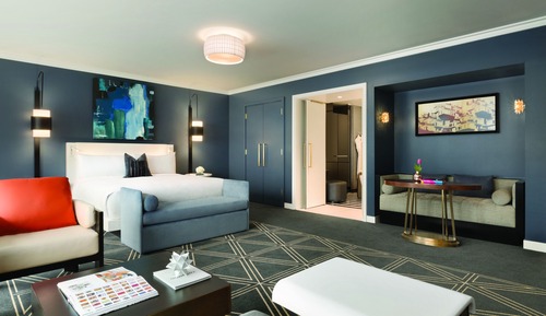 Signature Room, 1 King Bed, Non Smoking (Large)