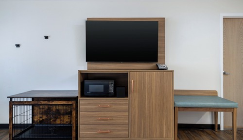 Premium Room, 2 Queen Beds (Pet Friendly)