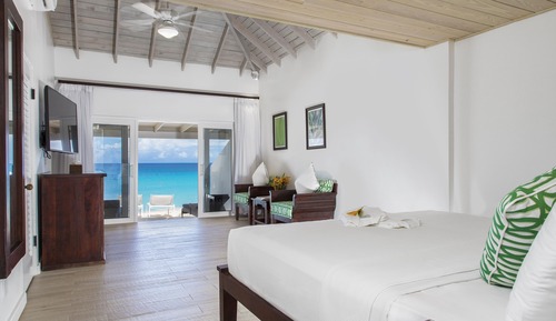 Superior Deluxe Beachfront