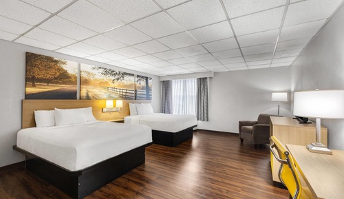 Room, 2 Queen Beds, Accessible, Non Smoking (Mobility Accessible)