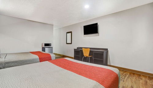 Standard Room, 2 Queen Beds, Smoking