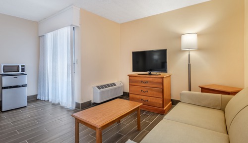 Deluxe Room, 1 King Bed with Sofa bed, Balcony, Oceanfront