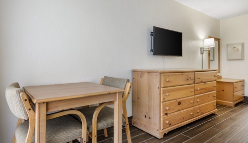 Standard Room, 2 Queen Beds, Partial Ocean View, Ground Floor
