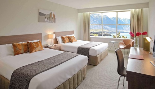 Room, 2 Queen Beds, Lake View
