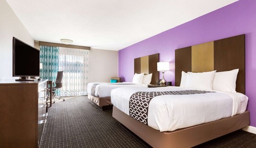 Room, 2 Queen Beds, Non Smoking