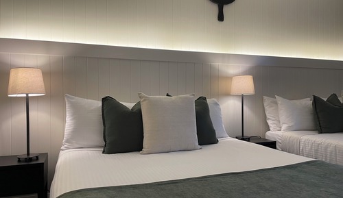 Twin Premium Room