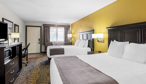 Standard Room, 2 Queen Beds, Non Smoking, Refrigerator