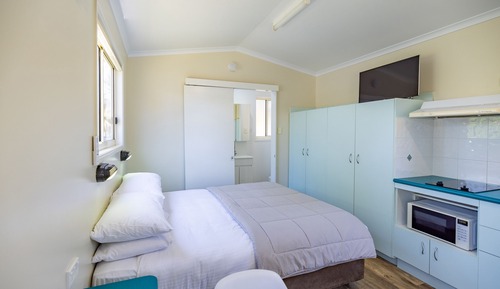 Studio Cabin – 4 Pax