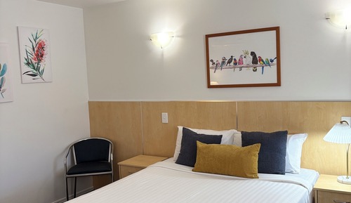 Standard Room, Non Smoking (Mayfair Queen Room)