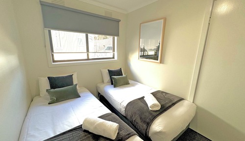 Holiday House (4BR)