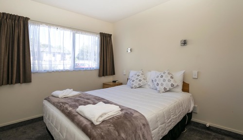One Bedroom Apartment