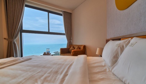 Premier Quadruple Room, Ocean View