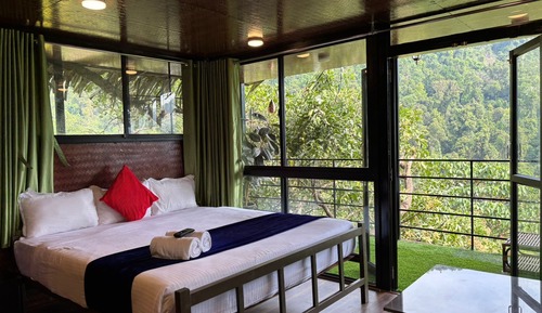 Comfort Tree House, 1 King Bed