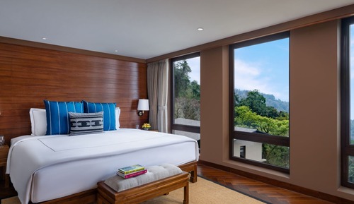 Deluxe Suite (Himalayan View)