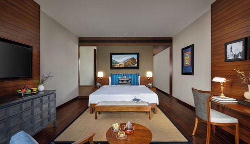 Deluxe Room, 1 King Bed (Himalayan View)