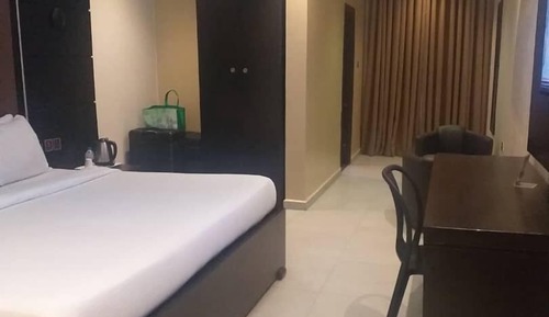 Luxury Room, 1 Queen Bed