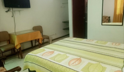 Classic Double Room Single Use, Non Smoking, Private Bathroom