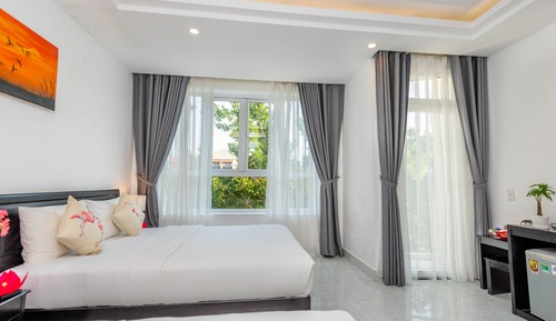 Triple room with balcony