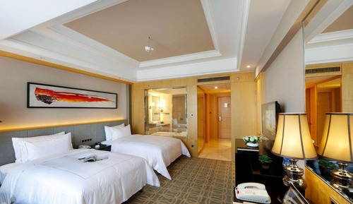 Deluxe Room, 2 Twin Beds, Non Smoking