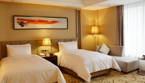 Deluxe Room, 2 Twin Beds, Smoking