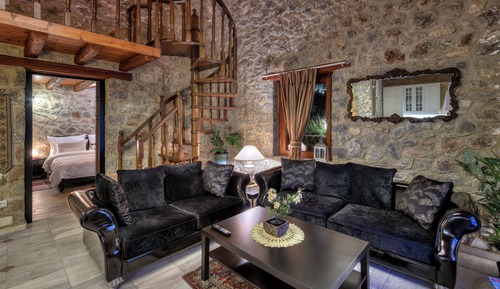 Deluxe Chalet, 3 Bedrooms (Daphne)