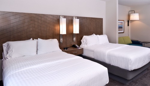 Suite, Multiple Beds