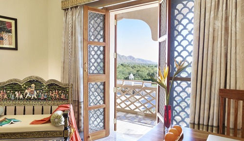 Deluxe Room, 1 Double Bed (with Sitout)