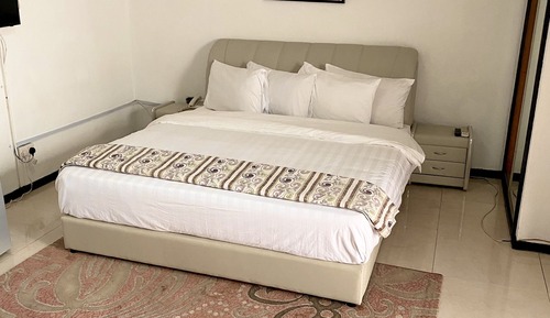 Deluxe Suite, 1 King Bed, City View