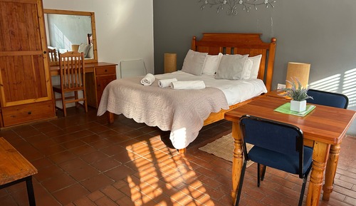 Standard Triple Room, 1 Bedroom, Non Smoking, Kitchenette