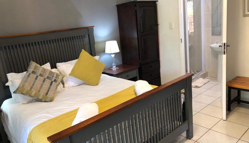 Standard Triple Room, 1 Bedroom, Non Smoking, Kitchenette