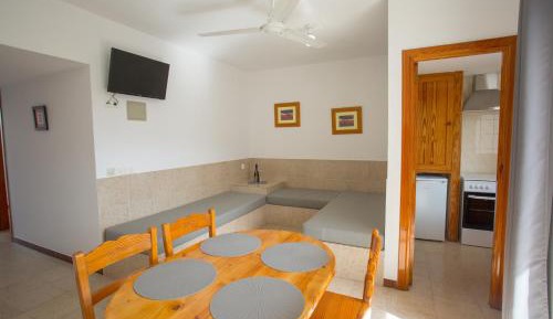 One-Bedroom Apartment (4 Adults)