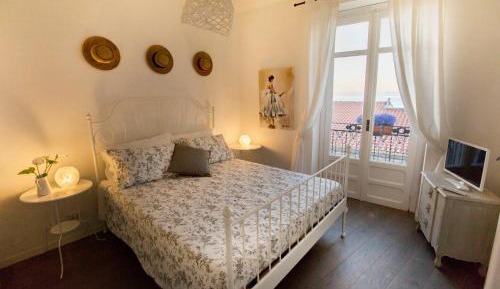 Double Room with Balcony and Sea View