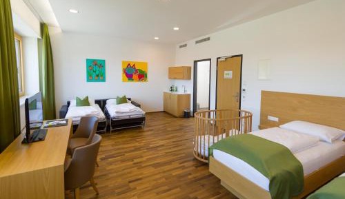 Suite without Breakfast