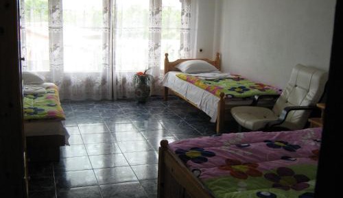 Triple Room with Shared Bathroom