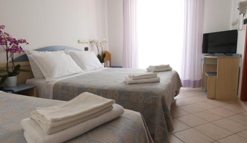 Triple Room with Balcony