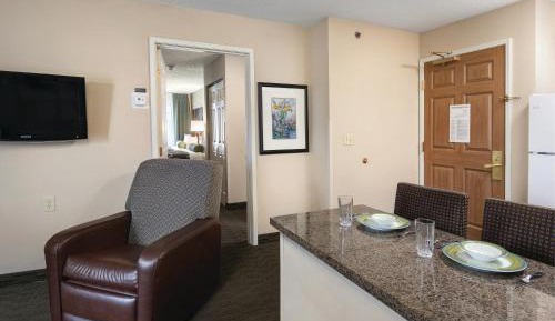 Two-Bedroom Suite
