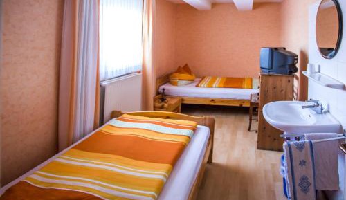 Twin Room with Shared Bathroom