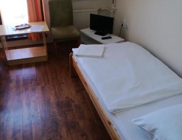 Triple Room with Bathroom