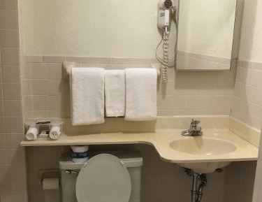 King Room - Non-Smoking