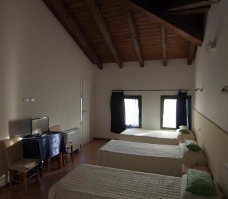 Comfort Triple Room with Shower