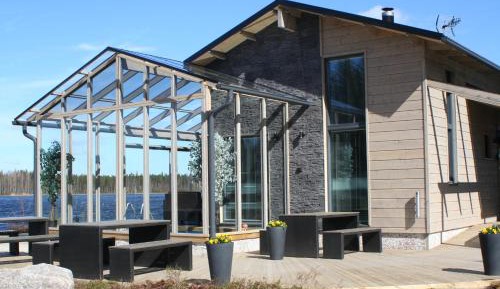Three-Bedroom Apartment with Sauna