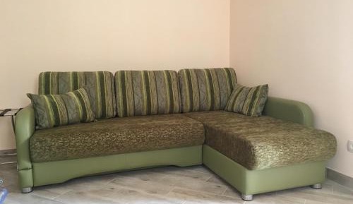 Executive Apartment with Garden and Sea view 