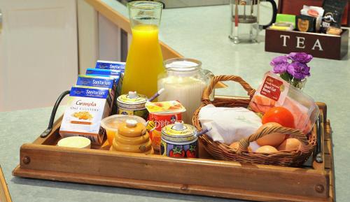 Studio with Spa Bath